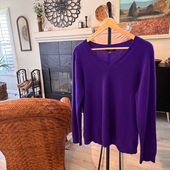 Charter Club Sweater Womens Size XL Bright Purple 100% Cashmere V Neck Luxury - Picture 15 of 15